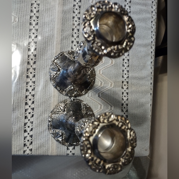 Pair of Godinger Modern Baroque Candle Holders - Picture 2 of 5